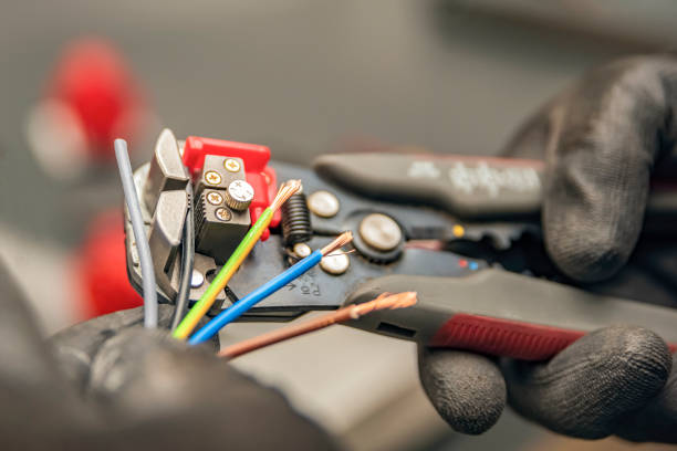Best Local Electrician Companies  in Chico, CA